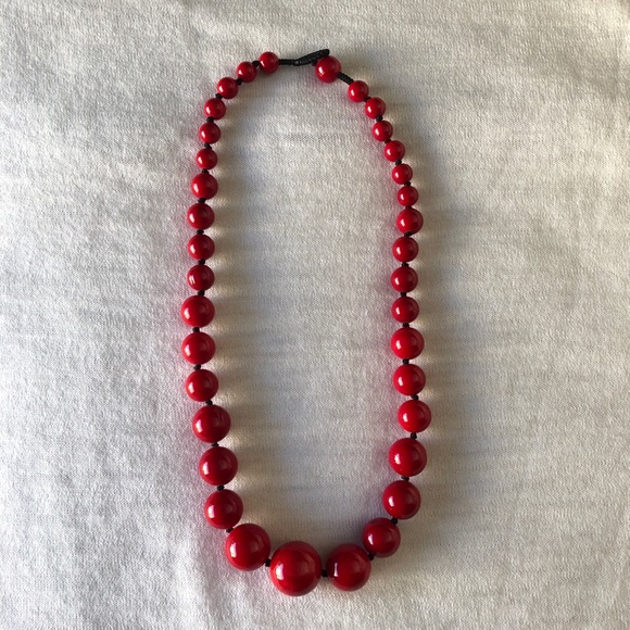 Red Ceramic Beaded Necklace - Picture 4 of 6